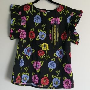 Nooworks Roses floral print ruffle top L